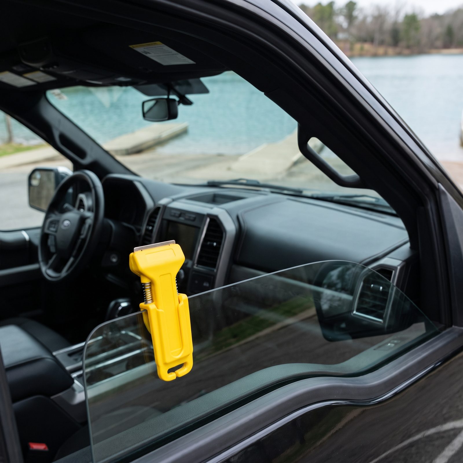 Myth: You Can Just Open the Door of a Sinking Car